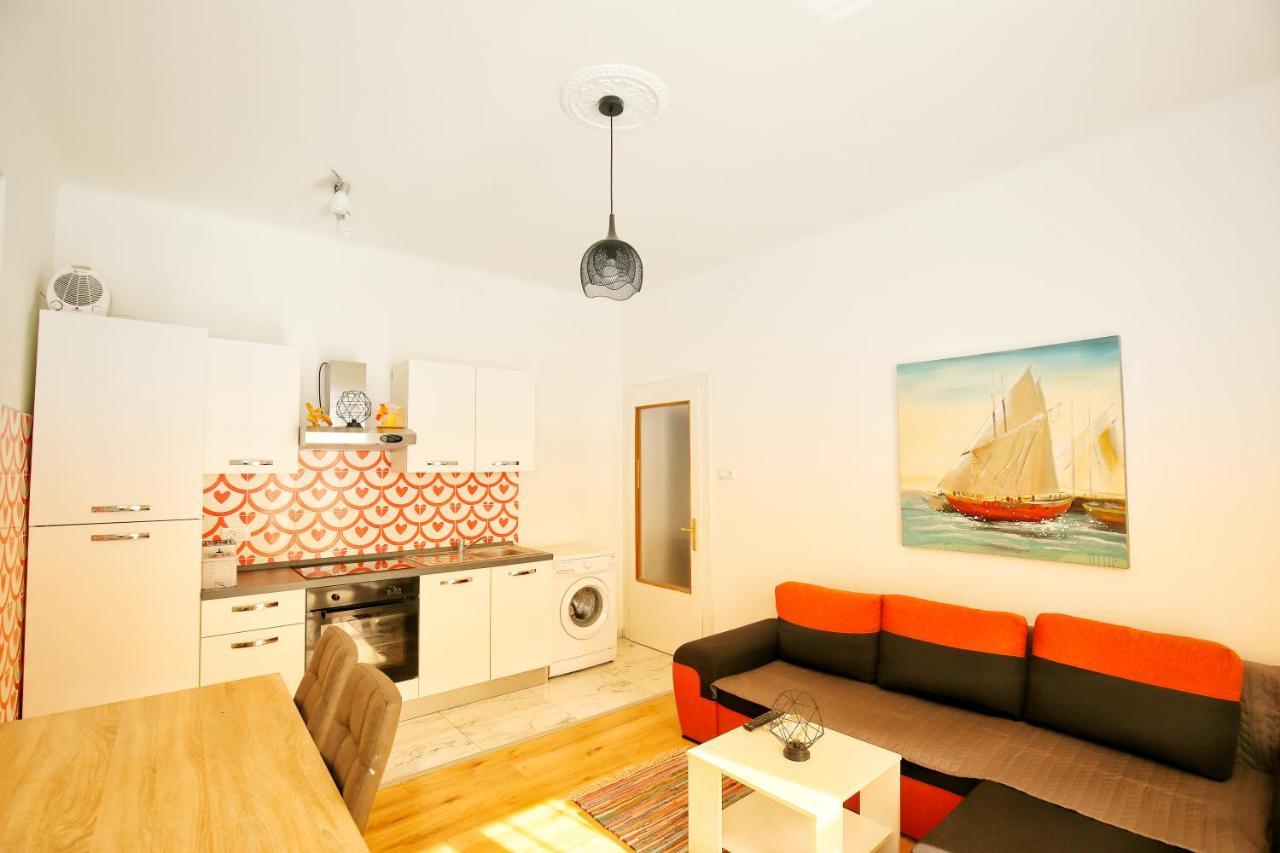 Family Apartment Rijeka Eksteriør billede
